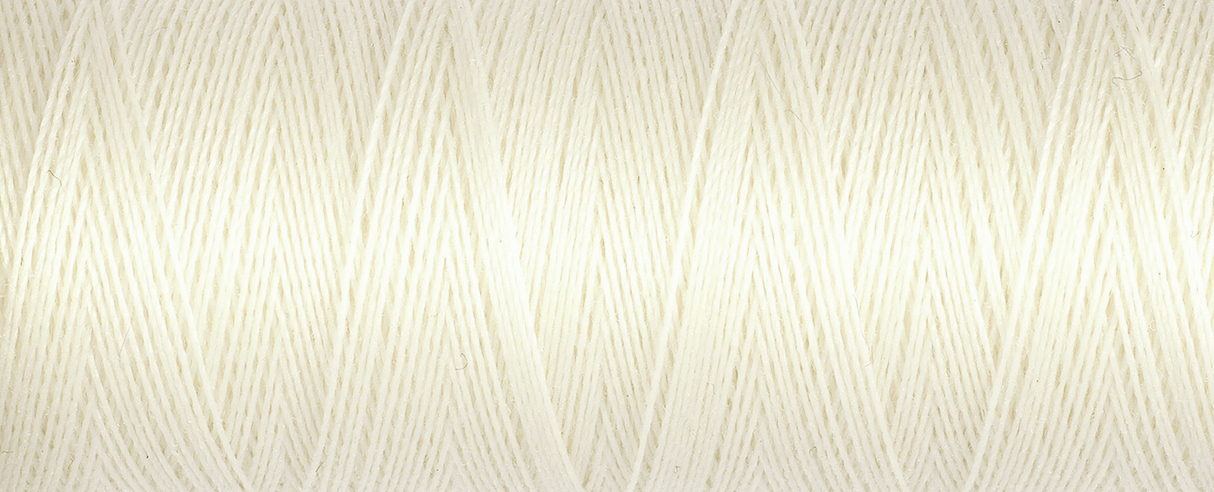 Gutermann Sew-All Thread 1000m - Ivory (#001)