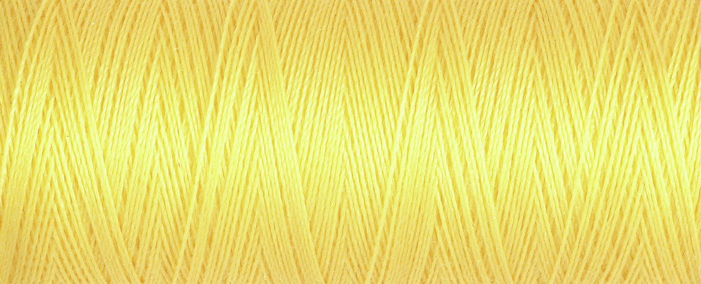 Gutermann Sew-All Thread 100m - Baby Yellow (#852)