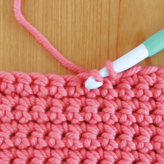 Amour Crochet Hook - 15cm x 12.00mm