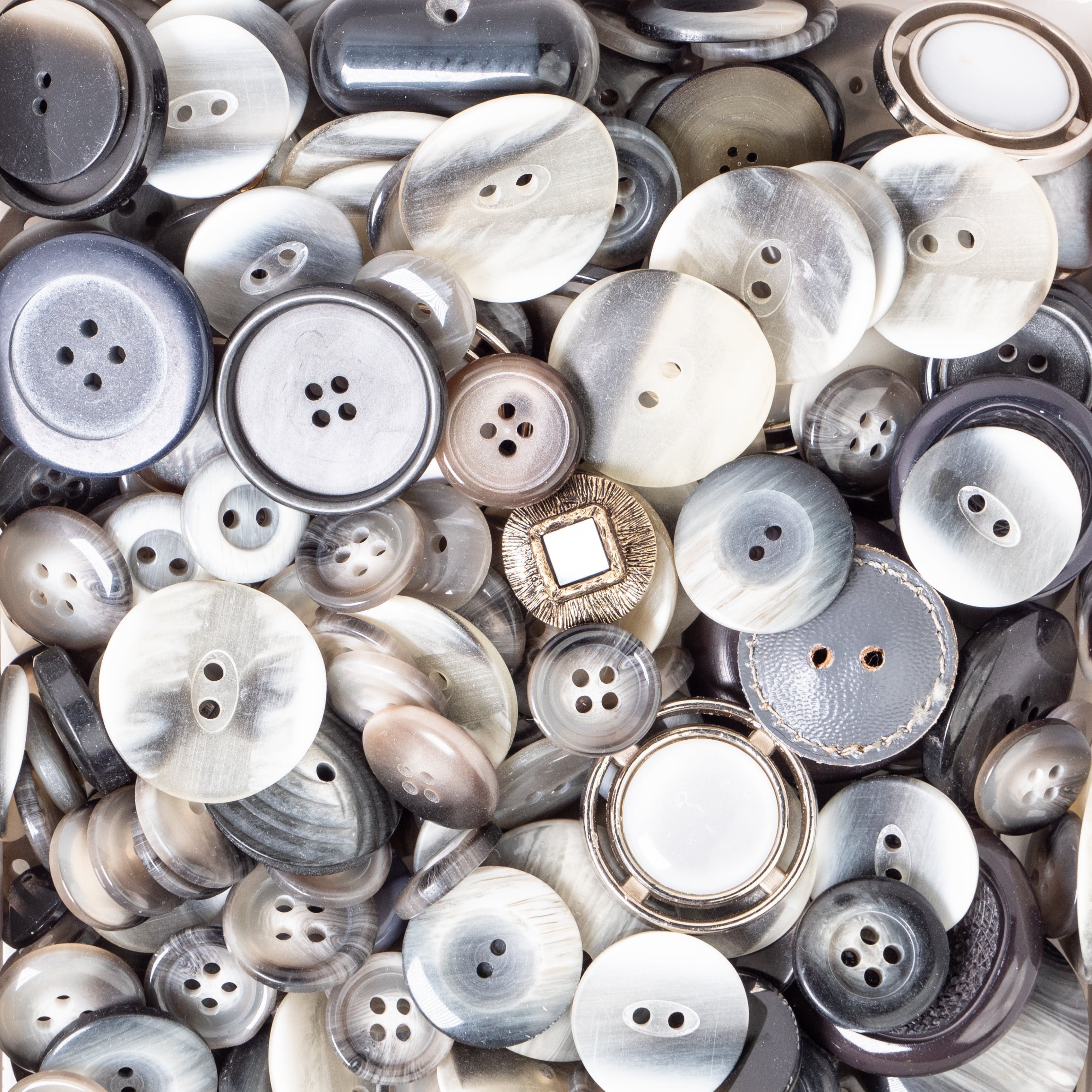 Deluxe Light Grey Assorted Button Pack
