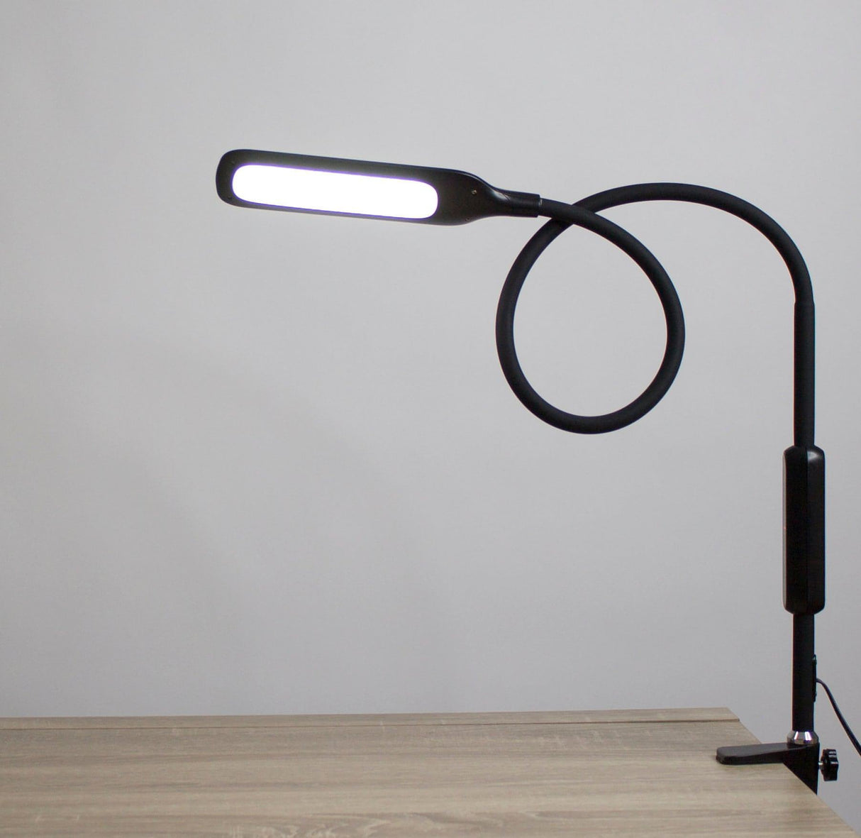 Native Lighting - Black Lumina Desk Lamp (flexible goose neck LED light with 5 level lighting and 3 colour settings)