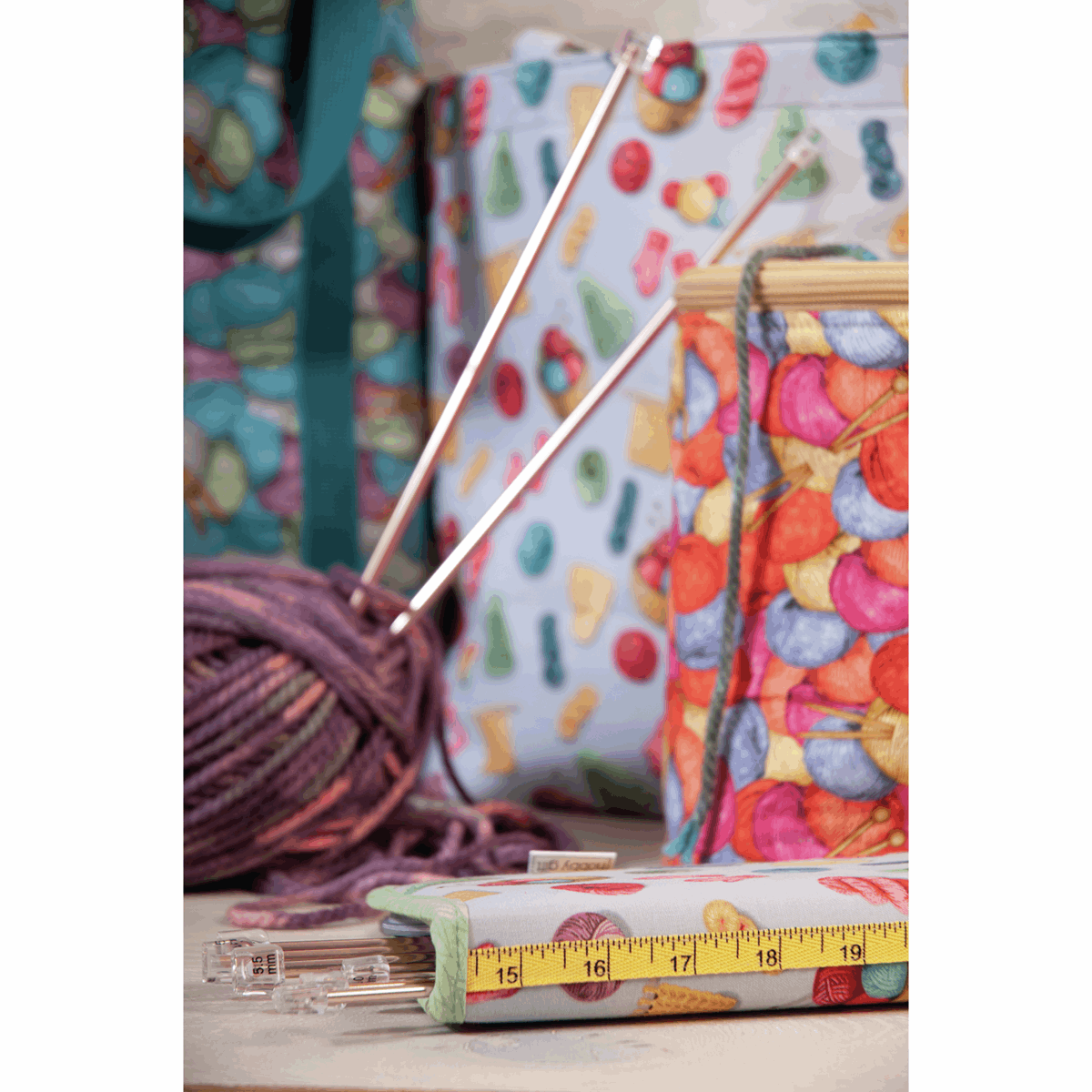 Knitting Pin & Crochet Hook Case - Knit 'n' Purl