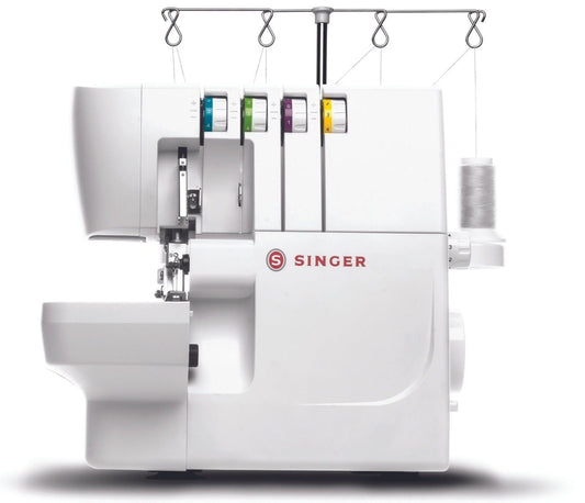 Singer S0105 Overlocker with differential feed for stretch fabrics * Special Buy *