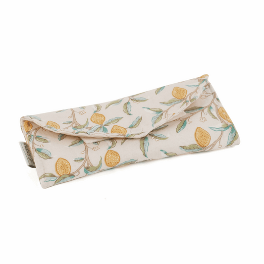 Morris Lemons Fold-Over Scalloped Edge Sewing Kit
