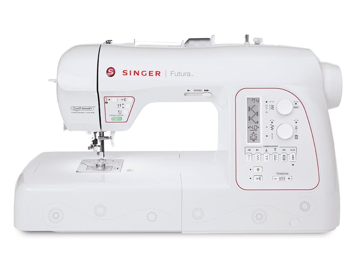 Singer Futura XL580 - Sewing & Embroidery Machine with Free Software worth over £500 - Ex Display