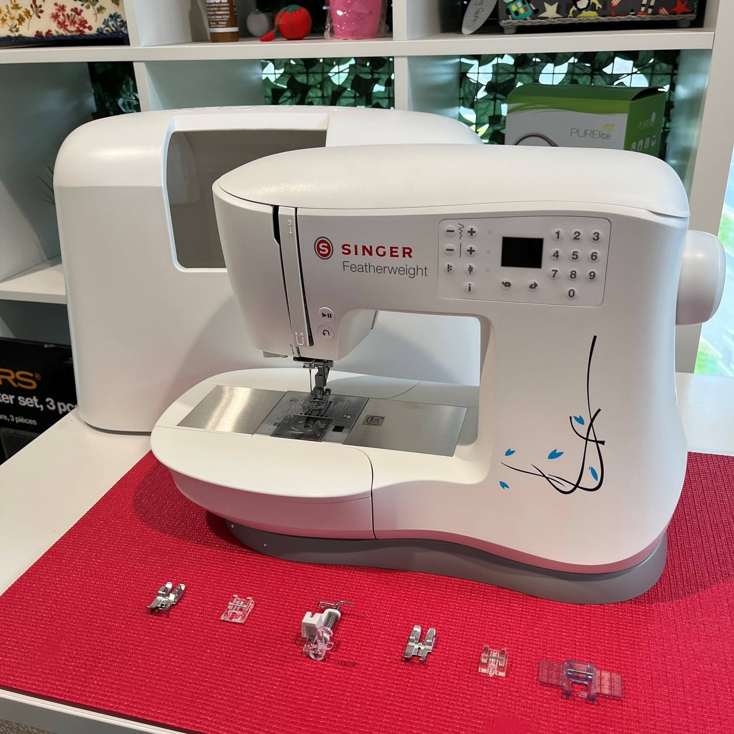 Singer C240 Dual Feed Ultimate Bundle * Offer * with Extension Table and 6 dual feed foot set worth over £150 - Sewing and Quilting machine * Dual Feed IEF System, Portable, strong machine.