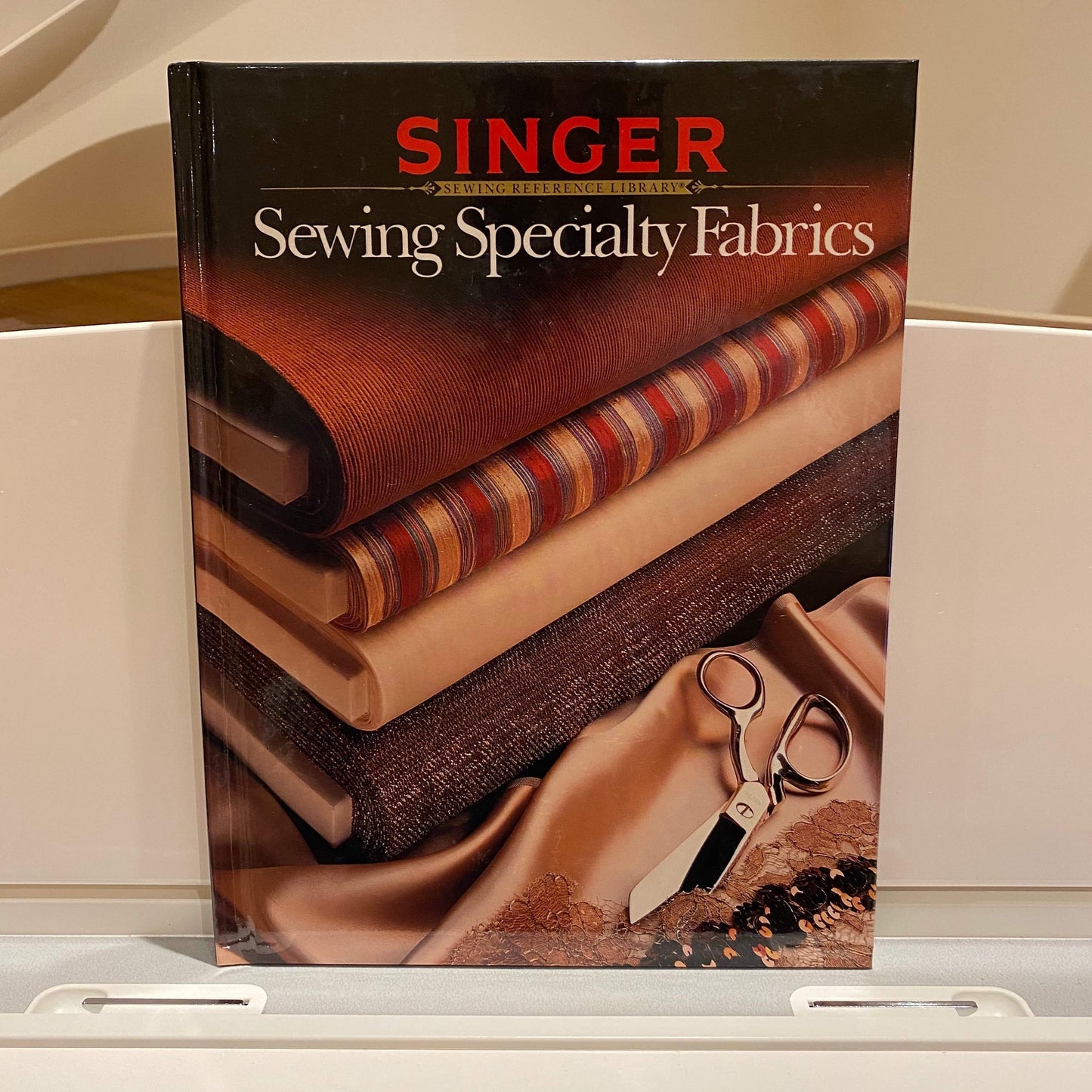 Singer Sewing Reference Library - Sewing Speciality Fabrics (hardback book)